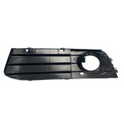 Front Right Fog Lamp Cover Perfect Fit for Audi A4 B8 Estate (2013-2015) with a hole (with touch of chrome)-2