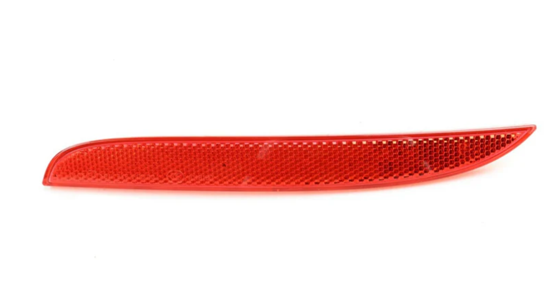 Rear Right Bumper Reflector for BMW X1 E84 (2010-2015) in Red color with M Sport Package